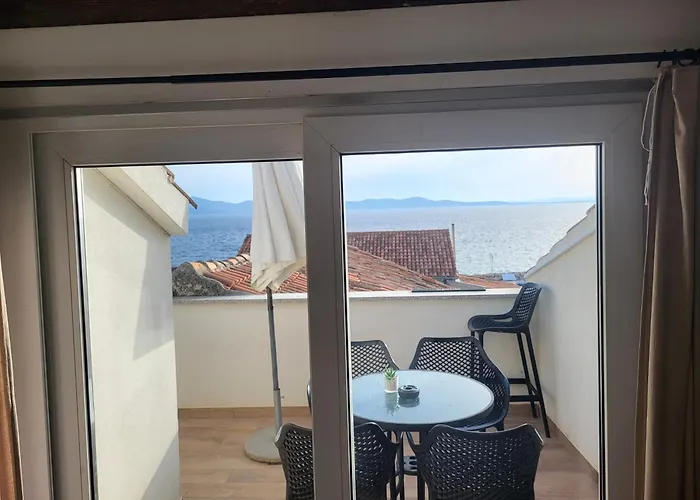 Rustic House Diklo 20M From The Sea