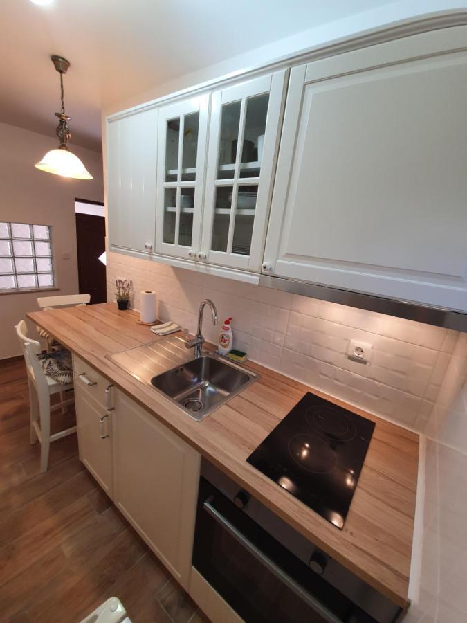 Apartment Rustic House Diklo 20m From The Sea