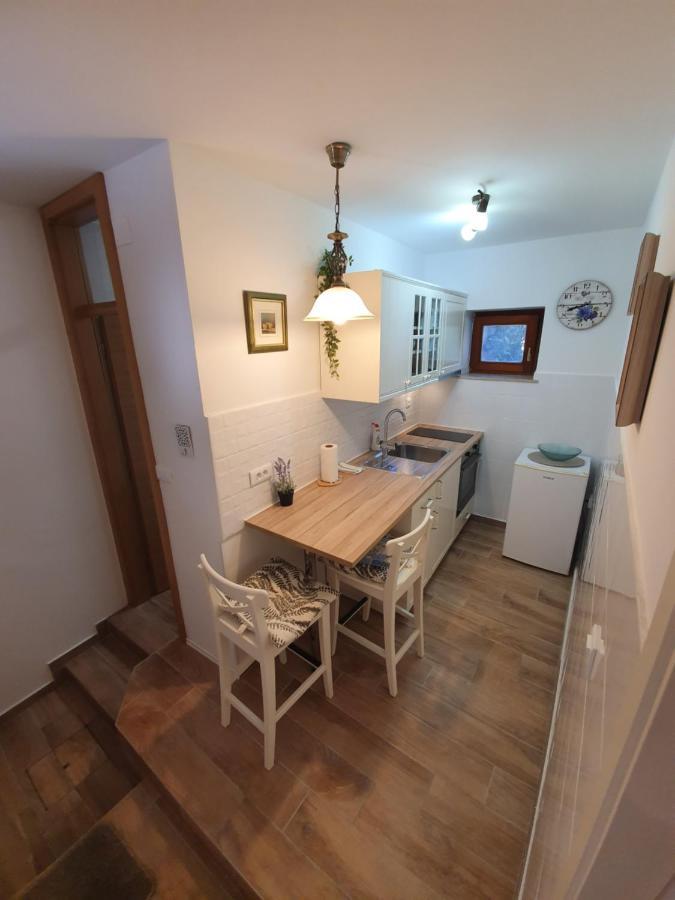 Rustic House Diklo 20m From The Sea *